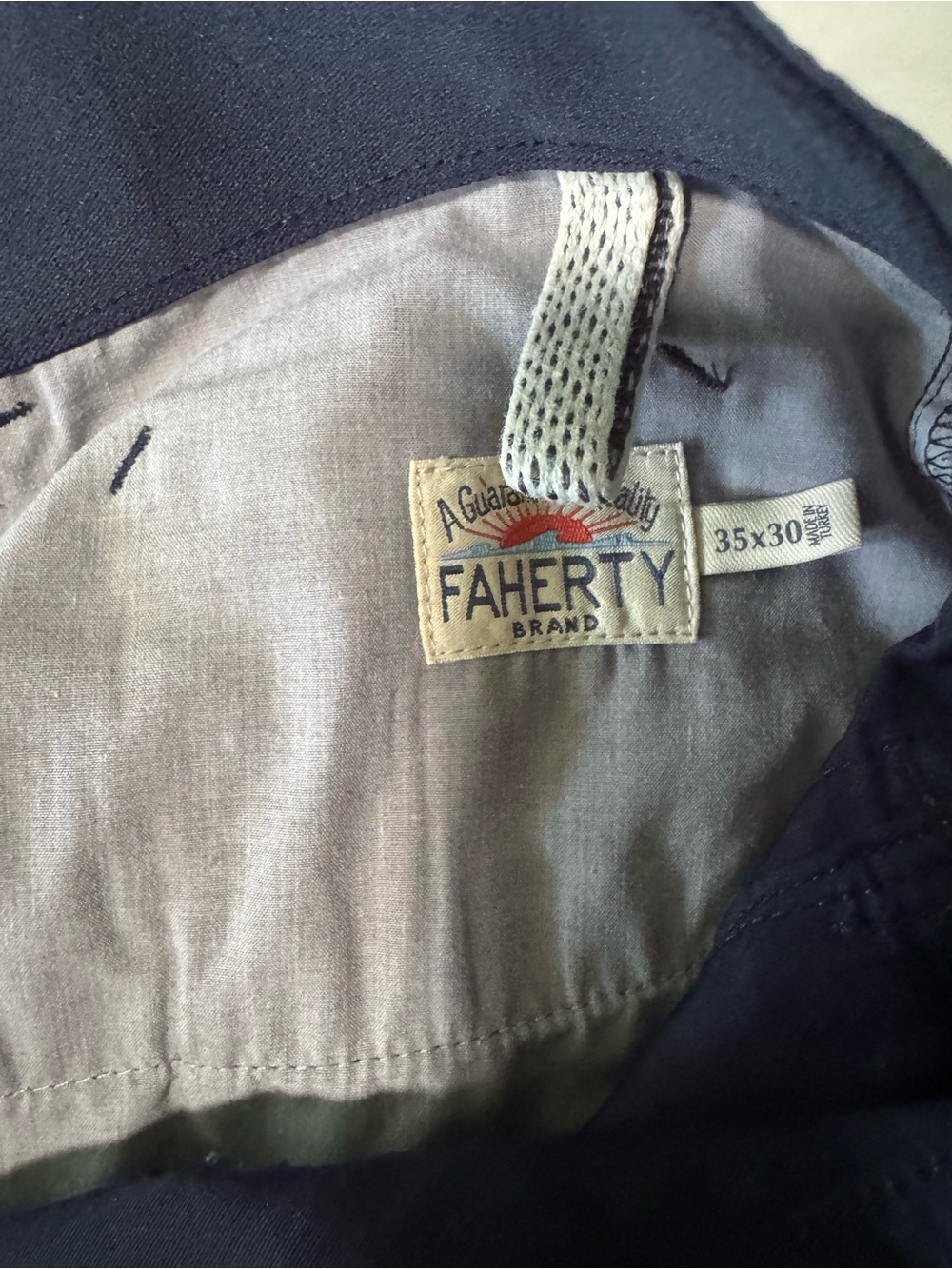 Faherty The Movement 5 Pocket Stretch Chino Pants Navy Men's size 35x30 - Picture 2 of 8